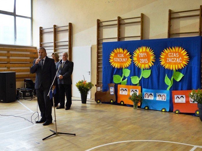 w-sobieszowie-uczniowie-wrocili-do-odnowionej-szkoy-foto-53614