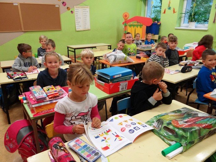 w-sobieszowie-uczniowie-wrocili-do-odnowionej-szkoy-foto-53614