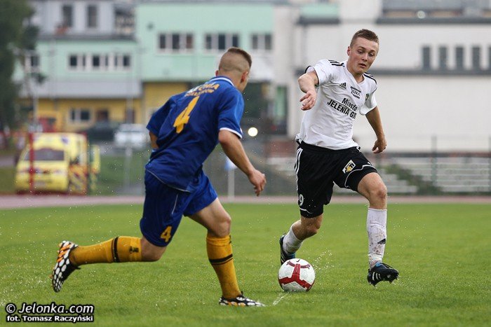 karkonosze-nie-przerway-passy-lechii-foto-53663