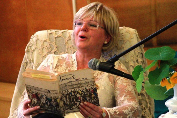 wielkie-czytanie-sienkiewicza-w-ekonomie-foto-53677