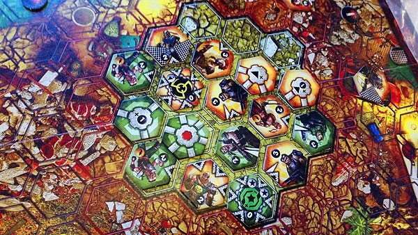 pierwszy-turniej-w-neuroshima-hex-wkrotce-kolejny-foto-53681