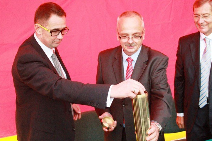 centrum-dystrybucji-toshiby-w-jeleniej-gorze-foto-53705