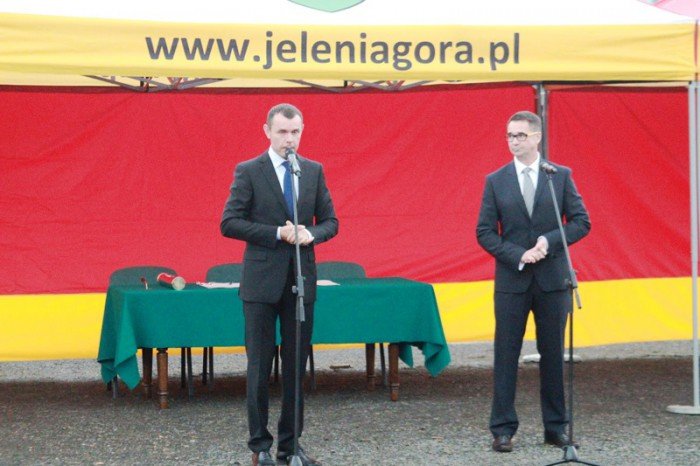 centrum-dystrybucji-toshiby-w-jeleniej-gorze-foto-53705