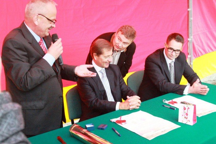 centrum-dystrybucji-toshiby-w-jeleniej-gorze-foto-53705
