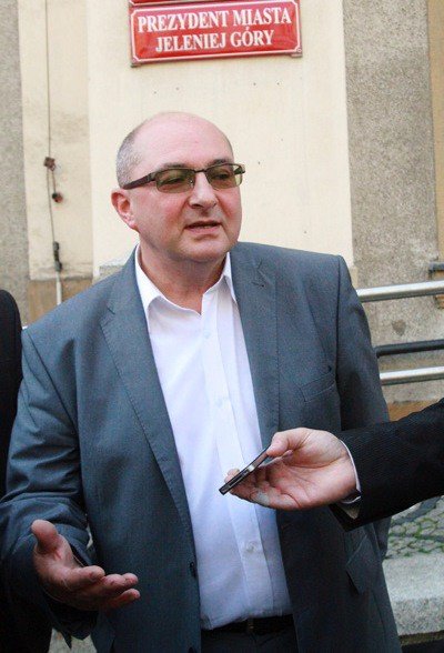 marek-obrebalski-w-ukadzie-zgody-da-mu-to-prezydenture-foto-53806