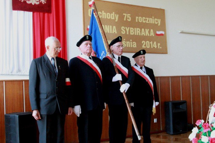 nigdy-wiecej-ludobojstwa-po-swiecie-sybirakow-foto-53816
