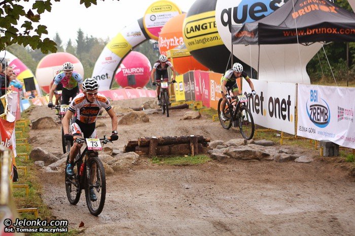 defekt-pozbawi-maje-zwyciestwa-foto-53873