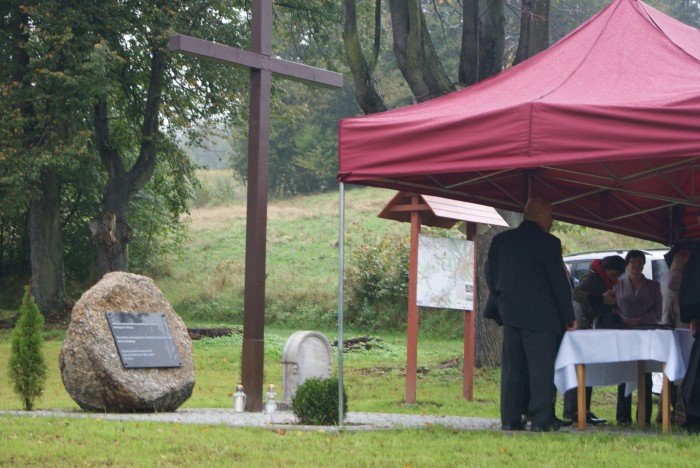 na-uporzadkowanej-nekropolii-msza-ekumeniczna-foto-53898