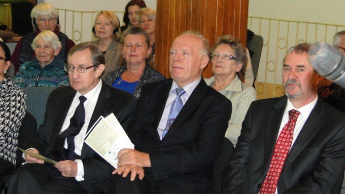 jesien-ze-sztuka-w-bukowcu-czyli-u-hrabiny-von-reden-foto-53995
