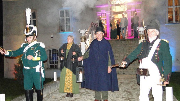 jesien-ze-sztuka-w-bukowcu-czyli-u-hrabiny-von-reden-foto-53995
