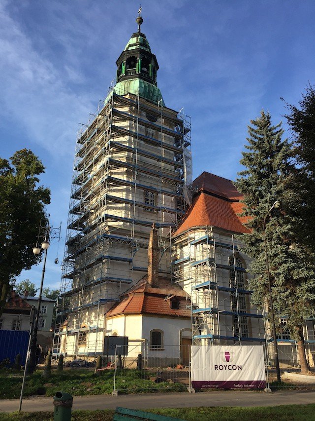 co-sie-w-jeleniej-gorze-buduje-foto-53997