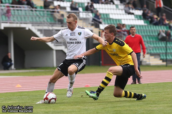 biaoniebiescy-nie-zwalniaja-tempa-foto-54003