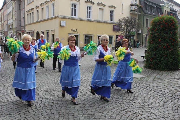 ruszyy-senioralia-barwnym-korowodem-foto-54007
