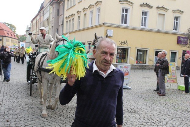 ruszyy-senioralia-barwnym-korowodem-foto-54007