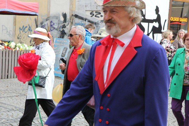 ruszyy-senioralia-barwnym-korowodem-foto-54007