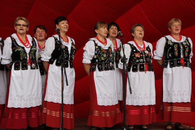 ruszyy-senioralia-barwnym-korowodem-foto-54007