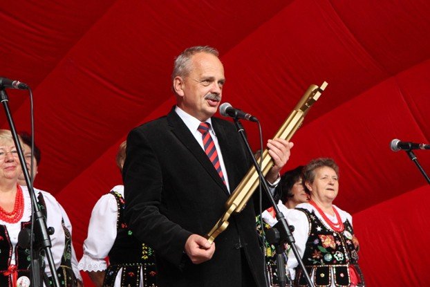 ruszyy-senioralia-barwnym-korowodem-foto-54007
