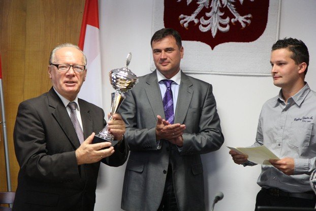 nagrody-dla-sportowcow-w-jeleniogorskim-starostwie-foto-54028
