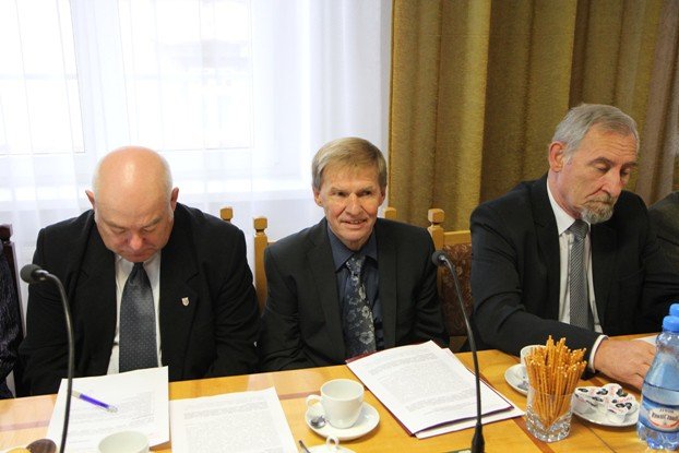 rada-powiatu-o-turystyce-w-naszym-regionie-foto-54085