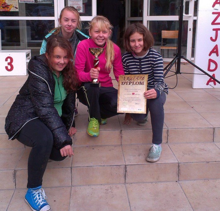 brazowe-medalistki-z-trojki-foto-54091