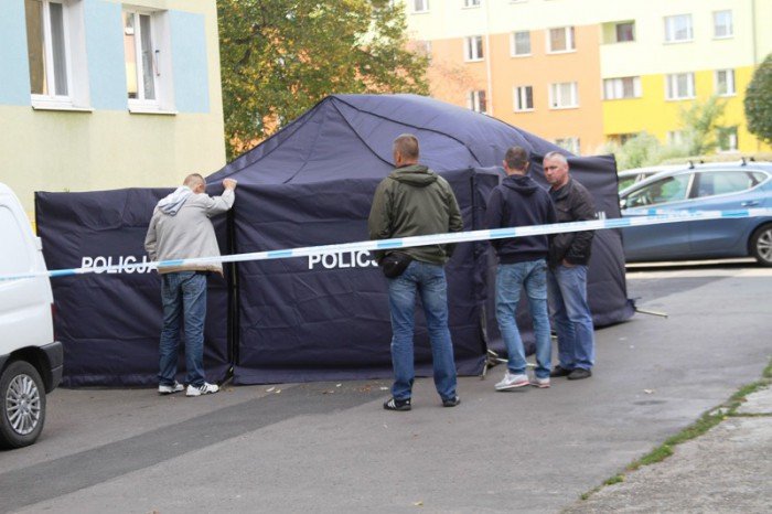 tragiczna-smierc-21latki-na-rozyckiego-foto-video-54093