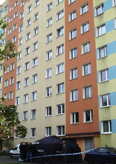 tragiczna-smierc-21latki-na-rozyckiego-foto-video-54093