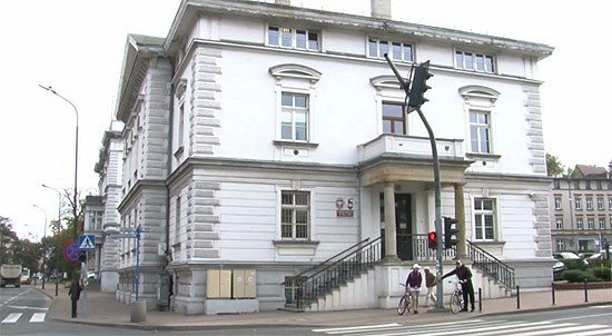 nielegalne-zbieranie-podpisow-w-magistracie-video-54096