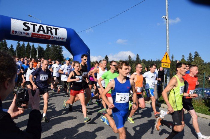 ponad-400-osob-pobiego-w-4f-run-swieradow-zdroj-54117