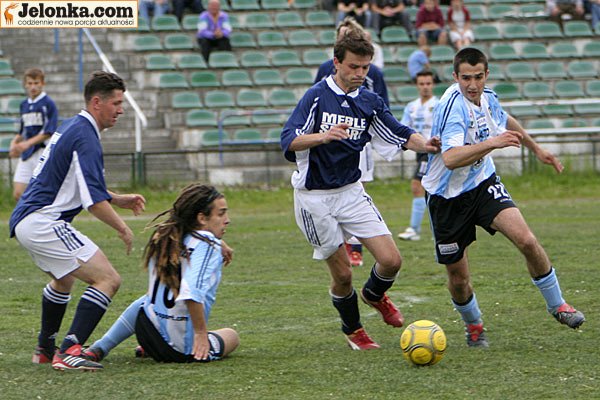 lotnik-i-karkonosze-na-fali-5412