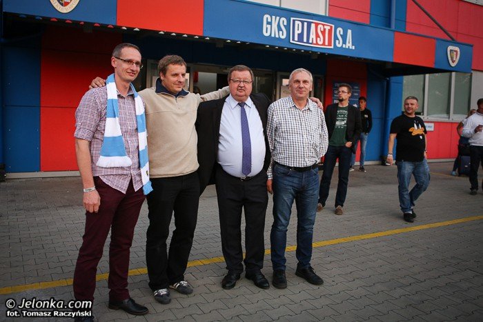 umowa-z-piastem-gliwice-czeka-na-podpisy-galeria-z-meczu-piastlegia-foto-54139