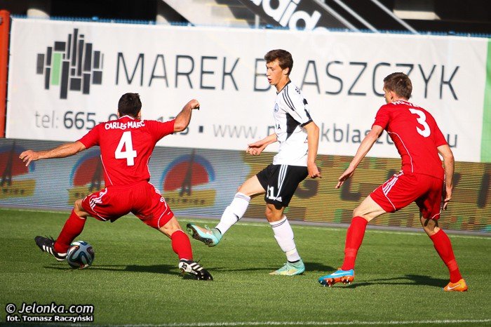 umowa-z-piastem-gliwice-czeka-na-podpisy-galeria-z-meczu-piastlegia-foto-54139