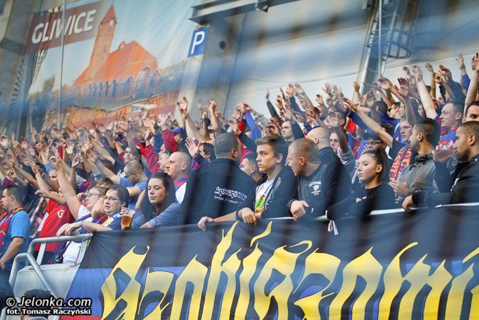 umowa-z-piastem-gliwice-czeka-na-podpisy-galeria-z-meczu-piastlegia-foto-54139