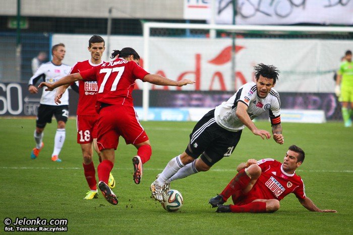 umowa-z-piastem-gliwice-czeka-na-podpisy-galeria-z-meczu-piastlegia-foto-54139