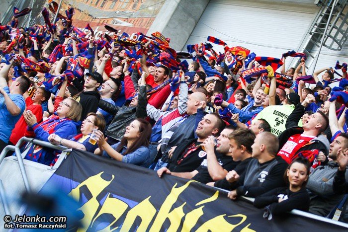 umowa-z-piastem-gliwice-czeka-na-podpisy-galeria-z-meczu-piastlegia-foto-54139