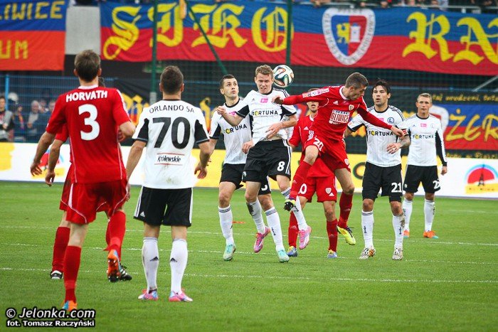 umowa-z-piastem-gliwice-czeka-na-podpisy-galeria-z-meczu-piastlegia-foto-54139