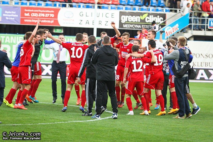 umowa-z-piastem-gliwice-czeka-na-podpisy-galeria-z-meczu-piastlegia-foto-54139