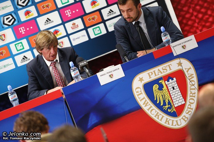 umowa-z-piastem-gliwice-czeka-na-podpisy-galeria-z-meczu-piastlegia-foto-54139