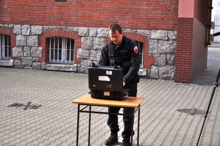 strzelanina-pod-aresztem-foto-video-54156