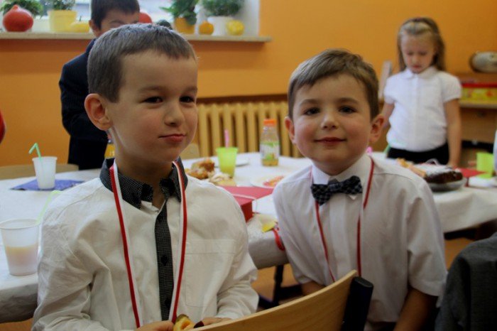 pierwszaczki-z-dwojki-penoprawnymi-uczniami-foto-54161