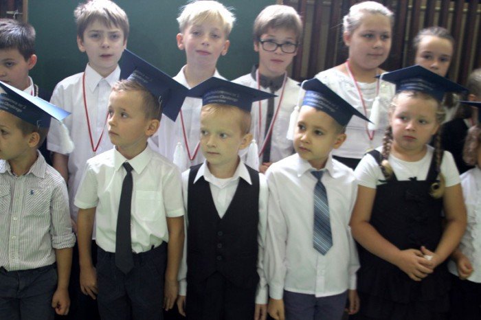 pierwszaczki-z-dwojki-penoprawnymi-uczniami-foto-54161