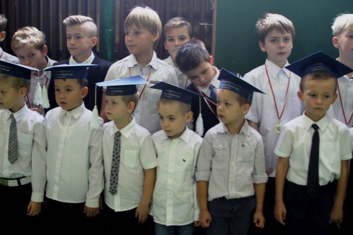pierwszaczki-z-dwojki-penoprawnymi-uczniami-foto-54161