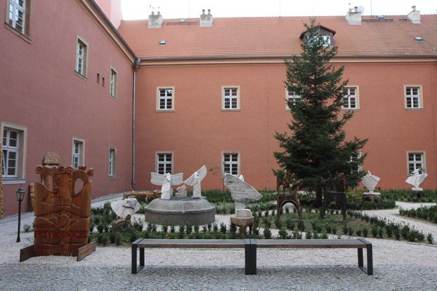 jedyny-wirydarz-klasztorny-odzyska-swietnosc-foto-54188