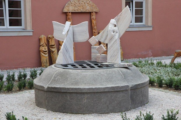 jedyny-wirydarz-klasztorny-odzyska-swietnosc-foto-54188