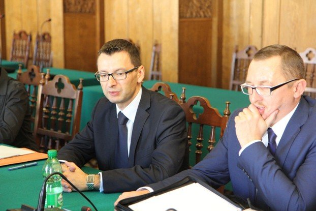 ponowne-gosowanie-nad-dzierzawa-podziemi-foto-54201