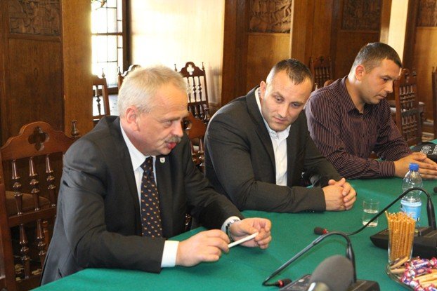 ponowne-gosowanie-nad-dzierzawa-podziemi-foto-54201