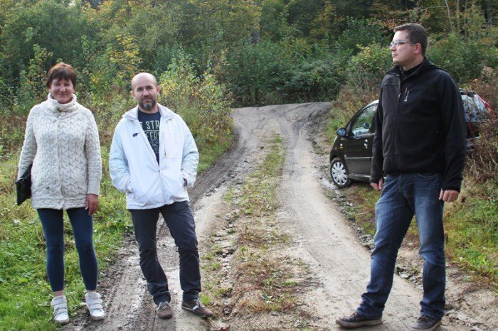 miasto-sprzedao-dziaki-budowlane-bez-drogi-foto-54228