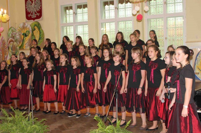 dzien-edukacji-narodowej-w-jeleniogorskiej-dwojce-foto-54276