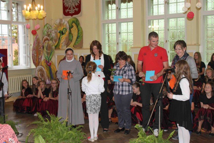 dzien-edukacji-narodowej-w-jeleniogorskiej-dwojce-foto-54276