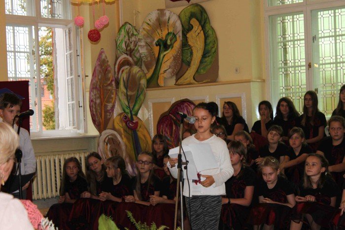 dzien-edukacji-narodowej-w-jeleniogorskiej-dwojce-foto-54276