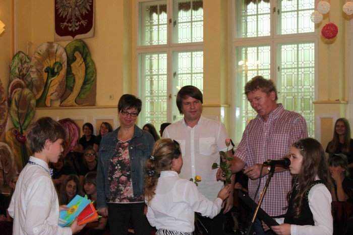 dzien-edukacji-narodowej-w-jeleniogorskiej-dwojce-foto-54276